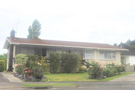 Photo of property in 10 Mountbatten Place, Te Puke, 3119