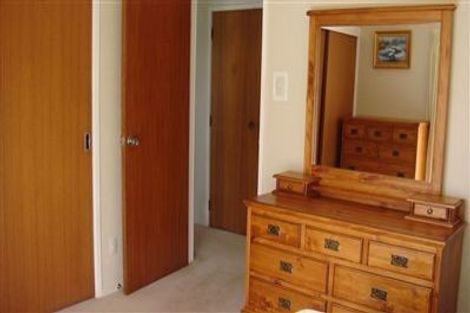 Photo of property in 1/425 East Coast Road, Mairangi Bay, Auckland, 0630