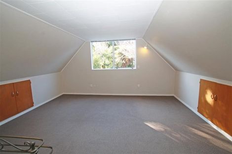 Photo of property in 5 Lombardy Place, Whalers Gate, New Plymouth, 4310