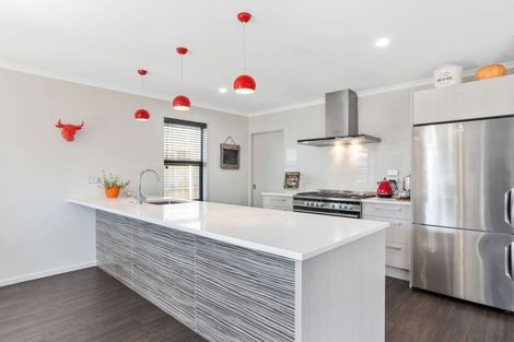 Photo of property in 93 Bickerton Street, Wainoni, Christchurch, 8061