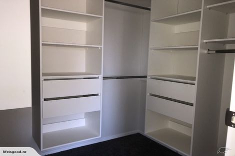 Photo of property in 5a Taurus Crescent, Beach Haven, Auckland, 0626