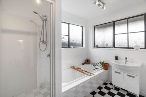 Photo of property in 11 Rawlings Lane, Somerfield, Christchurch, 8024