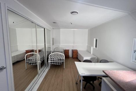 Photo of property in 22 Orion Place, Hillcrest, Auckland, 0627