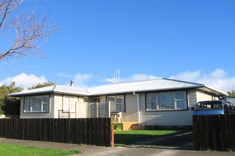 Photo of property in 12 Apollo Parade, Milson, Palmerston North, 4414