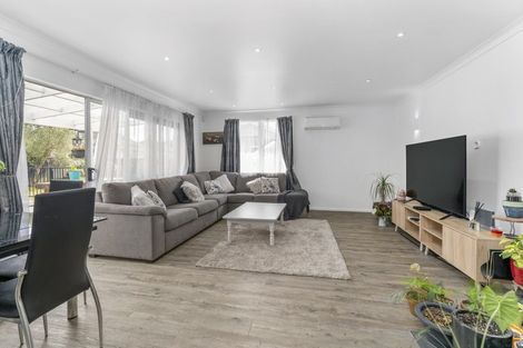 Photo of property in 16 Totara Street, Otaki, 5512