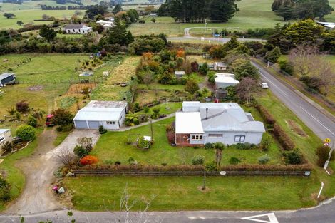 Photo of property in 5 Thor Street, Norsewood, 4974