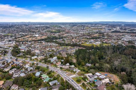 Photo of property in 1/1018 East Coast Road, Fairview Heights, Auckland, 0630