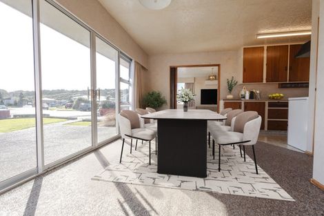 Photo of property in 6 Howitt Place, Hokitika, 7810