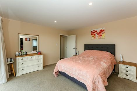 Photo of property in 1356b South Road, Kaitake, New Plymouth, 4374