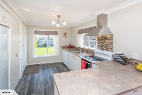 Photo of property in 26 Pembroke Street, Avondale, Christchurch, 8061