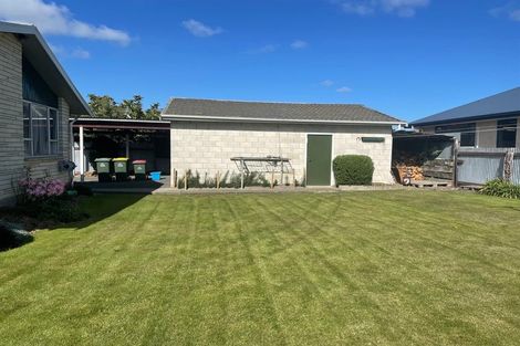 Photo of property in 10 Gorge Road, Waimate, 7924