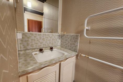 Photo of property in 3/45 Airlie Road, Plimmerton, Porirua, 5026