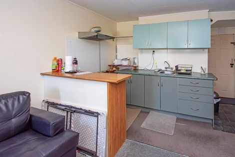 Photo of property in 581 Massey Road, Mangere, Auckland, 2022