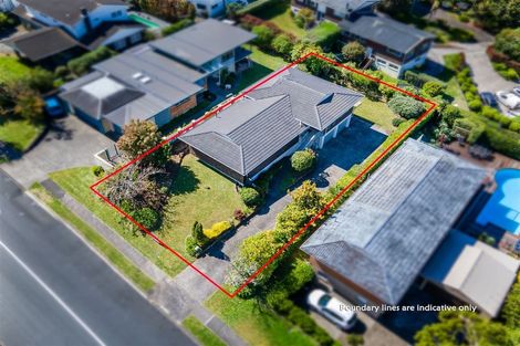 Photo of property in 5 Maxwelton Drive, Mairangi Bay, Auckland, 0630