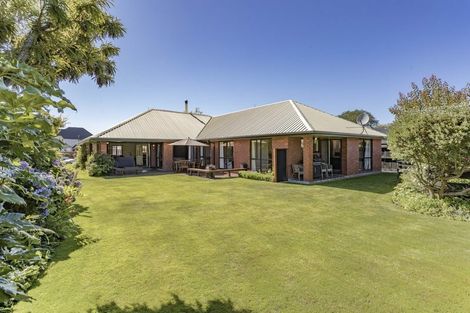 Photo of property in 5 Hinton Place, Rangiora, 7400
