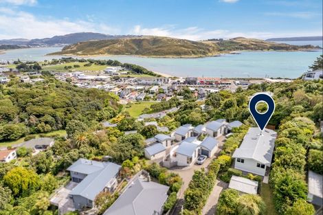 Photo of property in 61 Mana View Road, Paremata, Porirua, 5026