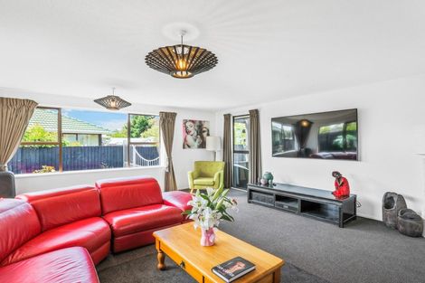 Photo of property in 12 Thurso Place, New Brighton, Christchurch, 8083