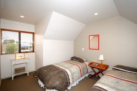 Photo of property in 4/15 Ayr Street, Riccarton, Christchurch, 8011