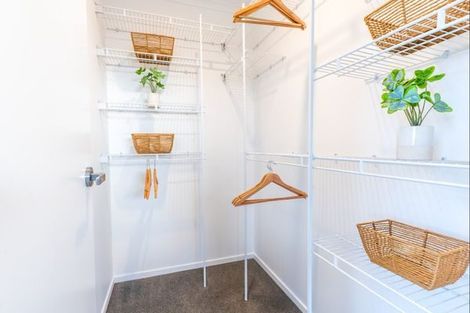 Photo of property in 20 Atutahi Lane, Papamoa, 3118