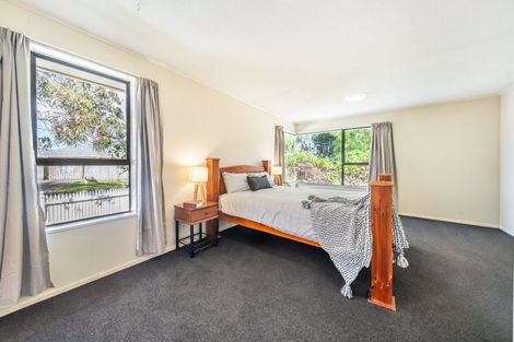 Photo of property in 4 Davis Crescent, Elderslea, Upper Hutt, 5018