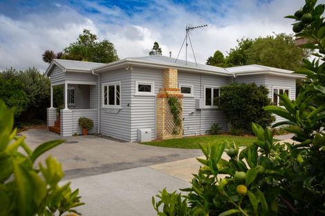 Photo of property in 45 Te Aroha Street, Hamilton East, Hamilton, 3216