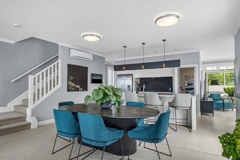 Photo of property in 25 Panorama Heights, Orewa, 0931