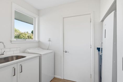Photo of property in 69 Deepdale Street, Burnside, Christchurch, 8053