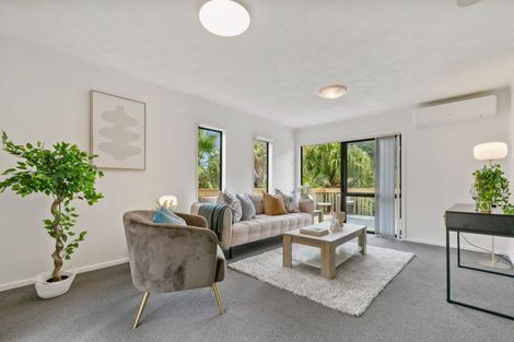 Photo of property in 45 Vintage Drive, Henderson, Auckland, 0612