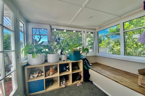 Photo of property in 32 Bowenvale Avenue, Cashmere, Christchurch, 8022