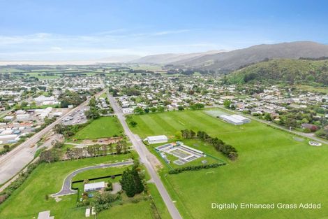 Photo of property in 1 Ataahua Place, Featherston, 5710