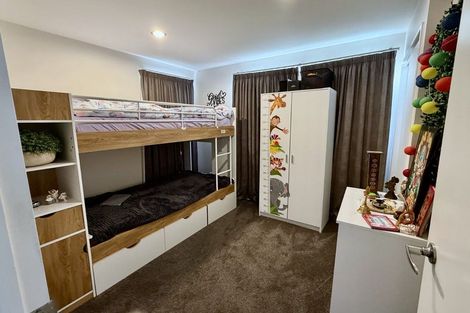 Photo of property in 21 Phar Lap Crescent, Takanini, 2112