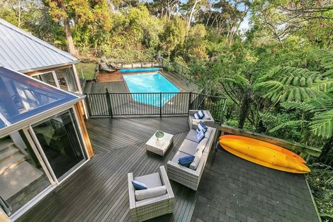Photo of property in 72 Brigantine Drive, Beach Haven, Auckland, 0626