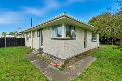 Photo of property in 2/34 Mountbatten Street, New Brighton, Christchurch, 8061