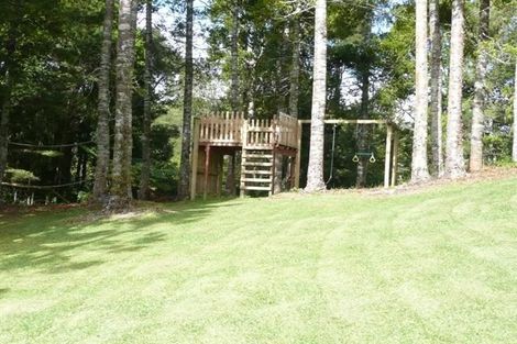 Photo of property in 52 Tram Valley Road, Swanson, Auckland, 0614