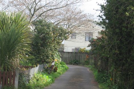 Photo of property in 2/326 Mahia Road, Weymouth, Auckland, 2103