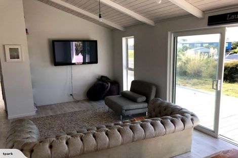 Photo of property in 46 Gawler Street, Te Horo Beach, Otaki, 5581