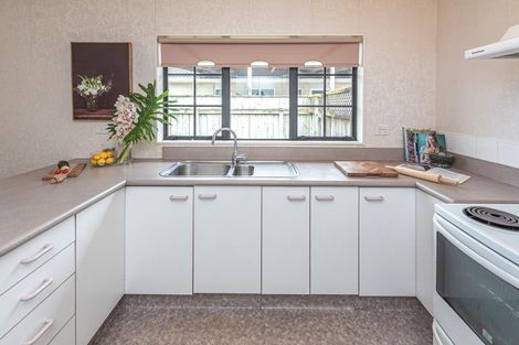 Photo of property in 6a Saint Helens Place, Tawhero, Whanganui, 4501