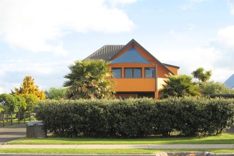 Photo of property in 328b Papamoa Beach Road, Papamoa Beach, Papamoa, 3118