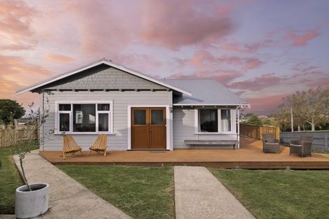 Photo of property in 63 English Avenue, Mornington, Dunedin, 9011