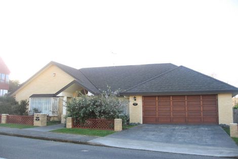 Photo of property in 3 Menin Road, Raumati South, Paraparaumu, 5032