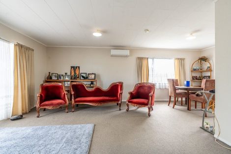 Photo of property in 9b Emma Place, Pukete, Hamilton, 3200