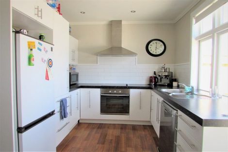 Photo of property in 1/61 Wakefield Street, Alicetown, Lower Hutt, 5010