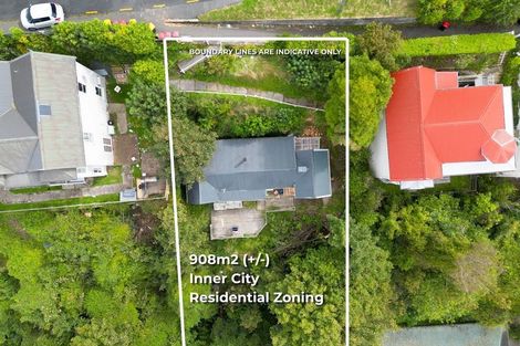 Photo of property in 143 Queen Street, North Dunedin, Dunedin, 9016