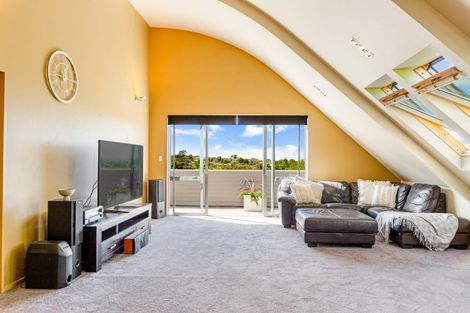 Photo of property in 12 Salem Place, Torbay, Auckland, 0630