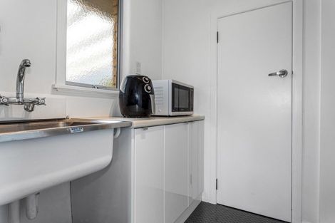 Photo of property in 1 Riverside Drive, Whakatane, 3120