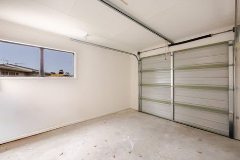 Photo of property in 2 Lomond Place, Tamatea, Napier, 4112