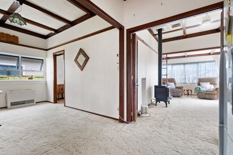 Photo of property in 42 Kamo Road, Kensington, Whangarei, 0112