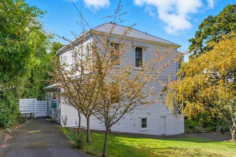 Photo of property in 7 Strathmore Crescent, Roslyn, Dunedin, 9010