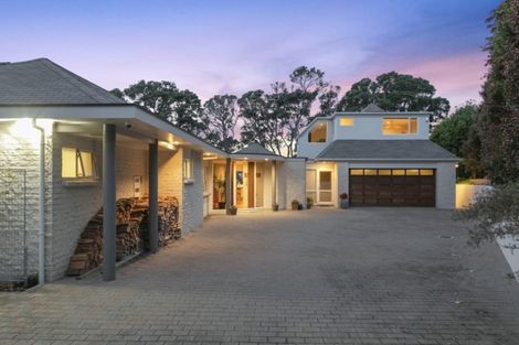 Photo of property in 30 Marellen Drive, Red Beach, 0932