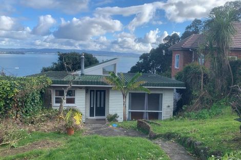 Photo of property in 8 Tizard Road, Birkenhead, Auckland, 0626